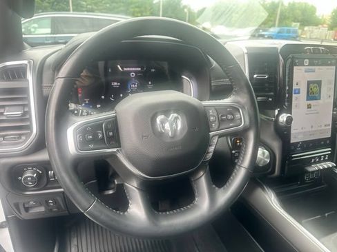 Used 2023 RAM 1500 Laramie AWD/4WD image 26