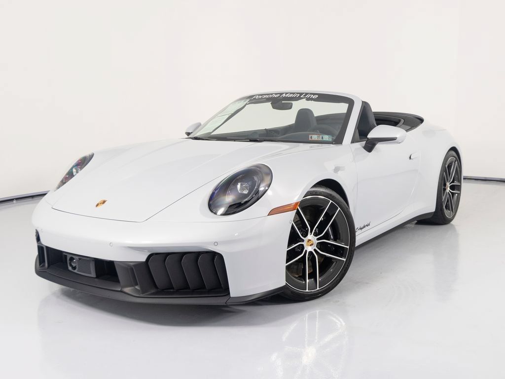 Certified 2025 Porsche 911 Carrera GTS RWD image 1