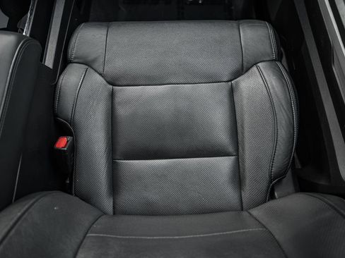 Used 2019 Toyota Tundra Platinum image 41