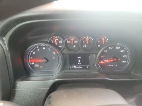 Used 2019 Chevrolet Silverado 1500 Custom w/ Custom Value Package image 11