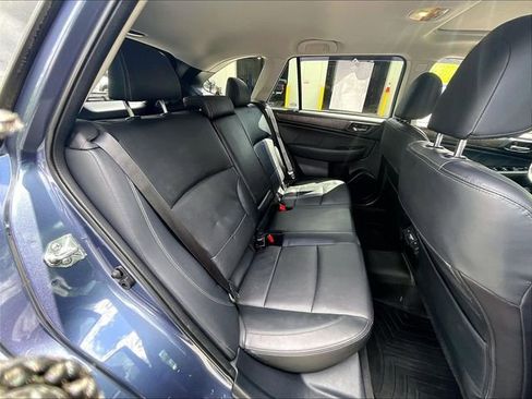 Used 2018 Subaru Outback 2.5i Limited AWD/4WD image 23