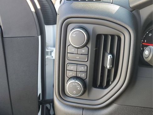 New 2025 Chevrolet Silverado 2500 W/T AWD/4WD image 7