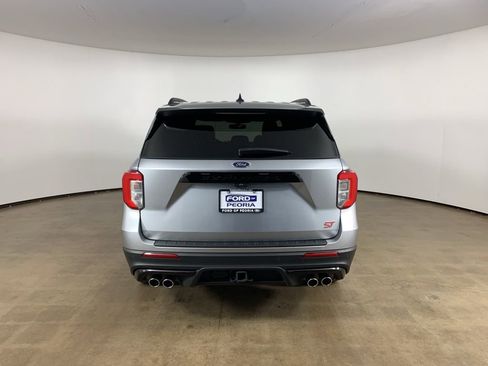 Certified 2024 Ford Explorer ST AWD/4WD image 10
