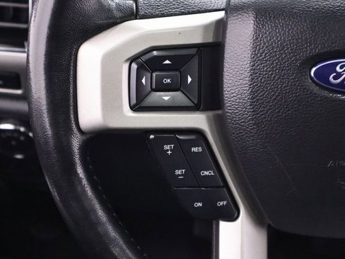 Certified 2022 Ford F250 Lariat w/ Lariat Ultimate Package image 26