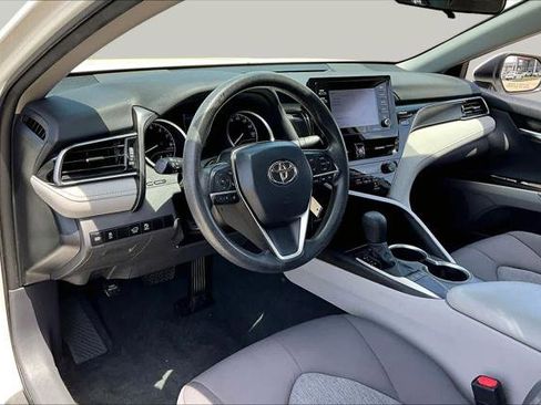 Certified 2022 Toyota Camry LE FWD image 17