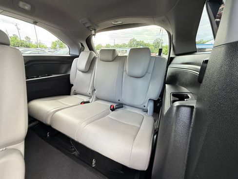 Used 2018 Honda Odyssey EX-L image 25