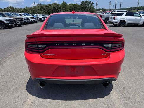 Used 2019 Dodge Charger GT RWD image 6