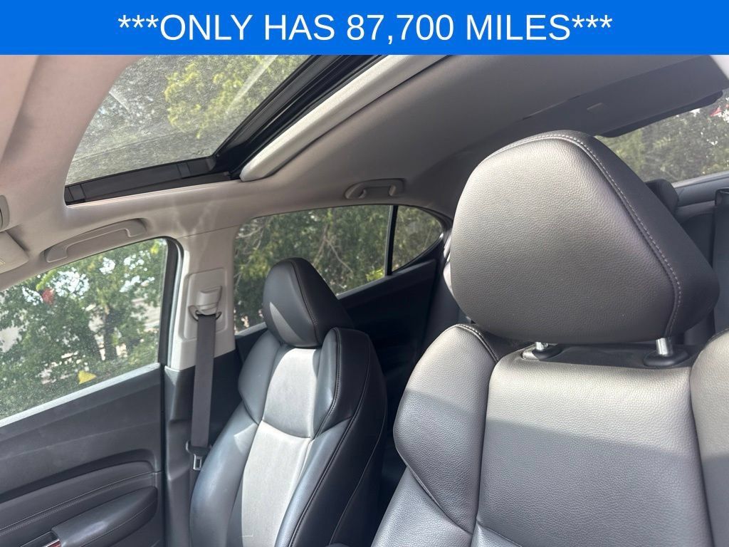 Used 2017 Acura TLX FWD image 14