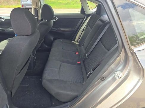 Used 2015 Nissan Sentra SR image 9