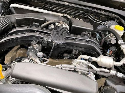 Used 2025 Subaru Forester Limited w/ Popular Package #2 image 39