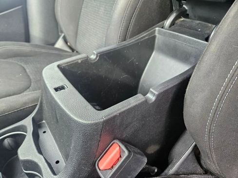 Used 2019 Jeep Cherokee Latitude w/ Popular Appearance Group image 25