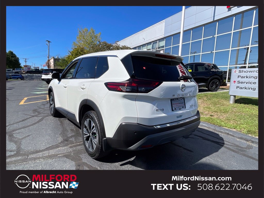 Certified 2021 Nissan Rogue SV AWD/4WD image 3