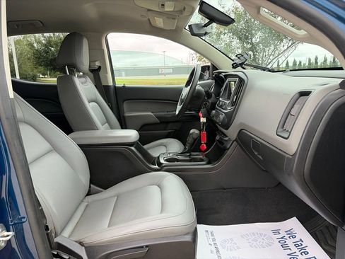 Used 2019 Chevrolet Colorado W/T w/ WT Convenience Package AWD/4WD image 22