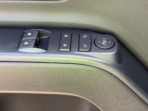 Certified 2018 GMC Sierra 1500 2WD Regular Cab image 3