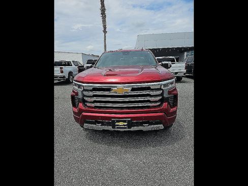 Certified 2025 Chevrolet Silverado 1500 High Country AWD/4WD image 61