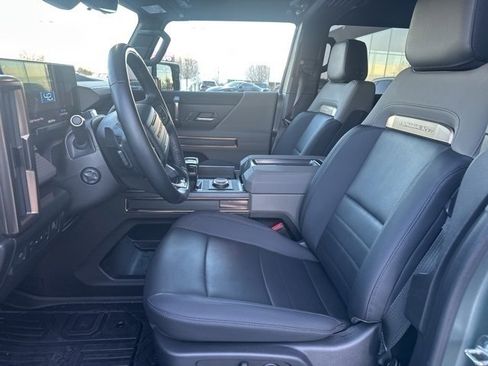 Used 2024 GMC Hummer EV 3X image 9