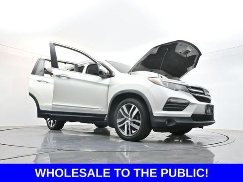 Used 2016 Honda Pilot Elite image 52