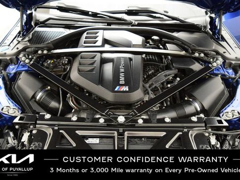 Used 2023 BMW M3 Competition w/ M Carbon Exterior Package AWD/4WD image 21