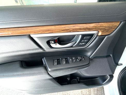 Used 2020 Honda CR-V Touring image 15