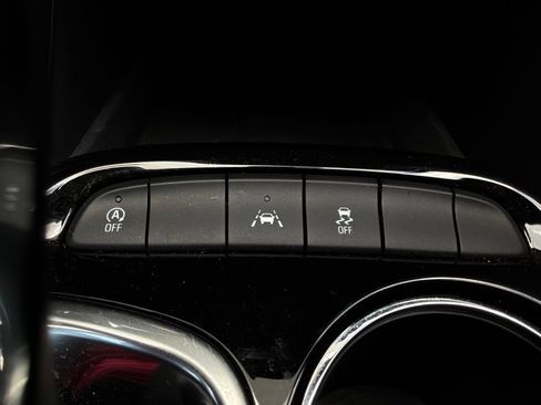Used 2025 Buick Encore GX Preferred FWD image 23