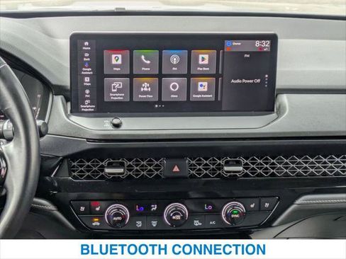 Used 2023 Honda Accord Touring image 17