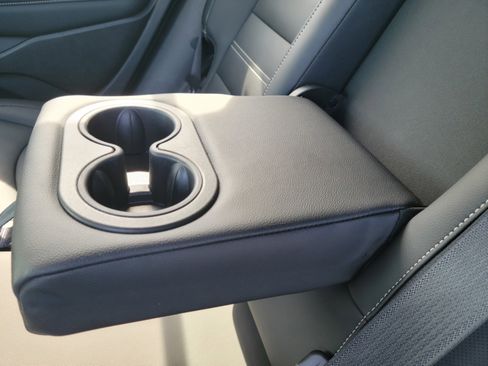 Used 2024 GMC Terrain Denali w/ Denali Premium Package AWD/4WD image 38