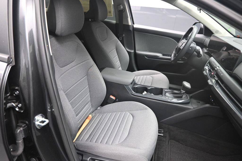 Used 2025 Kia K4 GT-Line Turbo FWD image 27