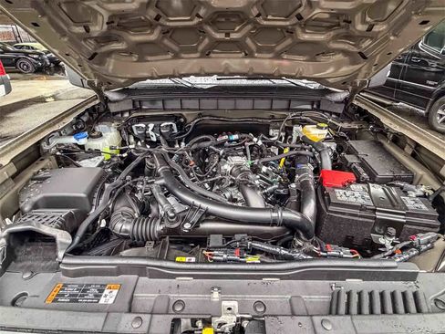 New 2025 Ford Bronco Badlands image 27