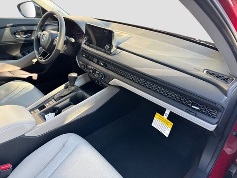 New 2025 Honda Accord SE image 23