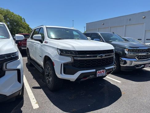 Used 2022 Chevrolet Tahoe Z71 AWD/4WD image 2