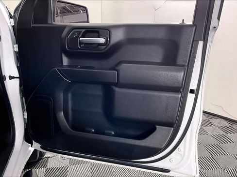 Certified 2024 GMC Sierra 1500 Pro w/ Pro Value Package image 19