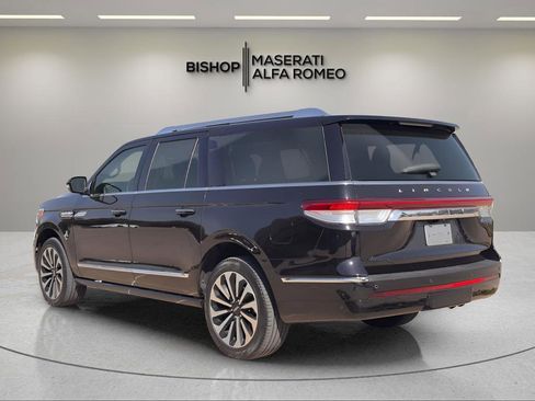Used 2024 Lincoln Navigator L Reserve image 6