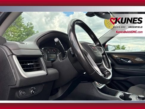 Used 2018 GMC Terrain SLE w/ Driver Convenience Package AWD/4WD image 16