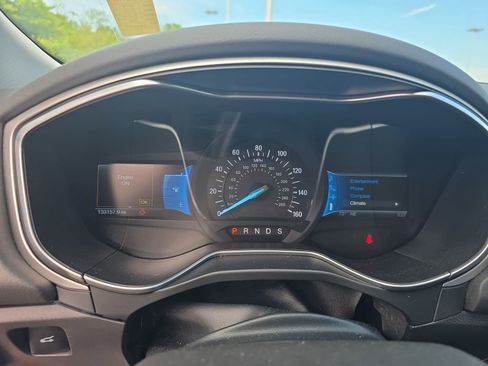 Used 2014 Ford Fusion SE image 20