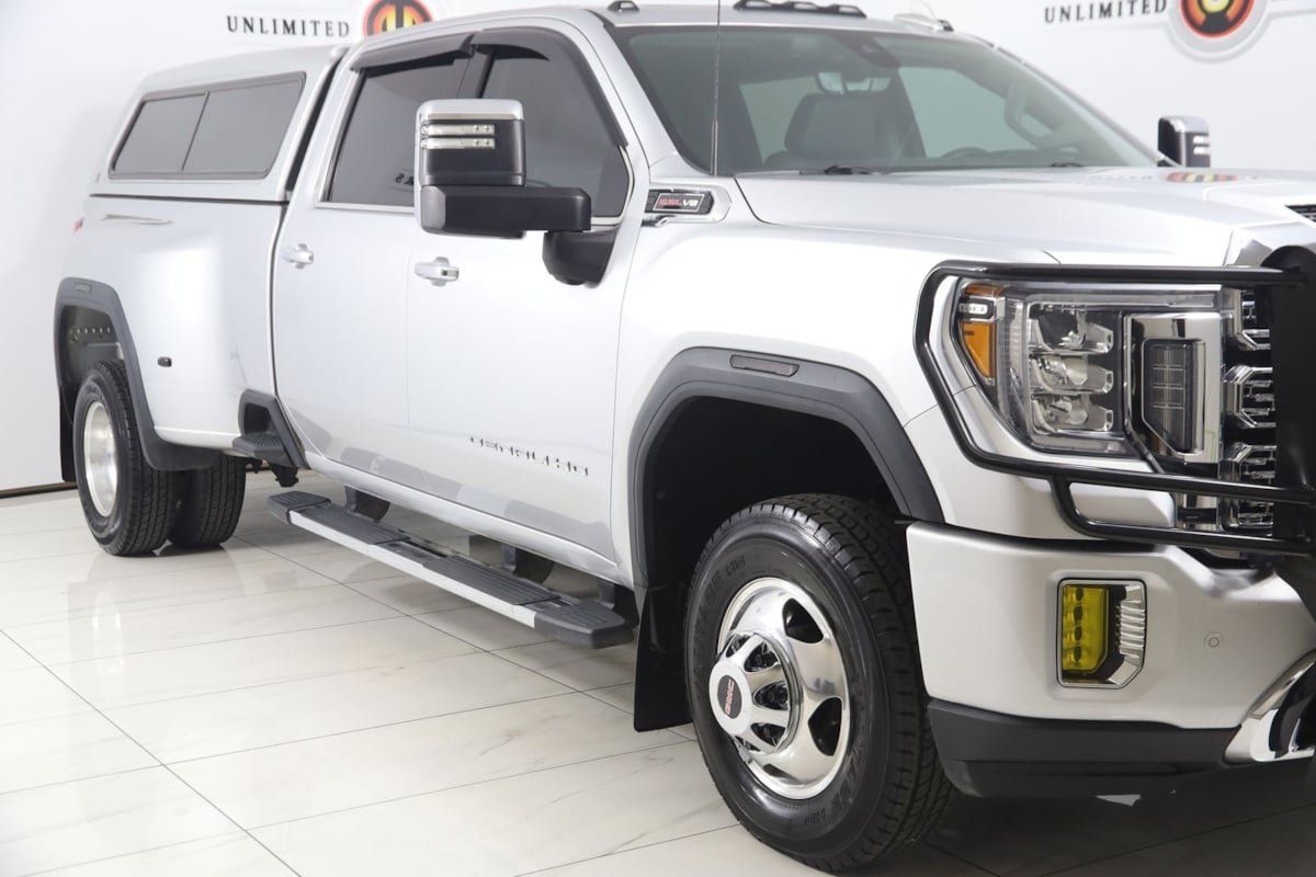 Used 2021 GMC Sierra 3500 Denali w/ Denali Ultimate Package AWD/4WD image 44