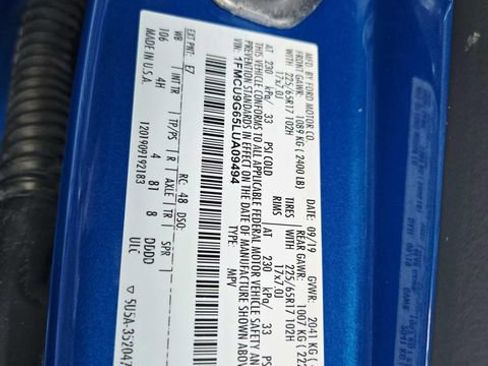 Used 2020 Ford Escape SE image 33