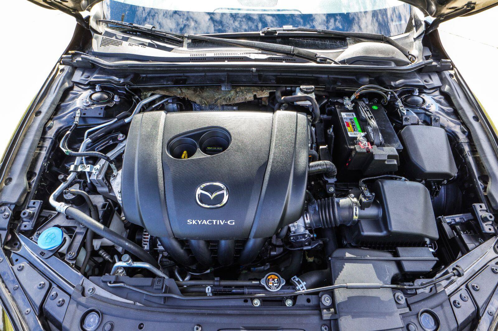 Used 2019 MAZDA MAZDA3 Sedan w/ Preferred Package FWD image 18