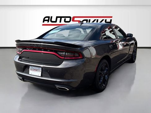 Used 2023 Dodge Charger SXT w/ Blacktop Package AWD/4WD image 7