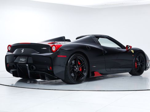 Certified 2015 Ferrari 458 Speciale A RWD image 3