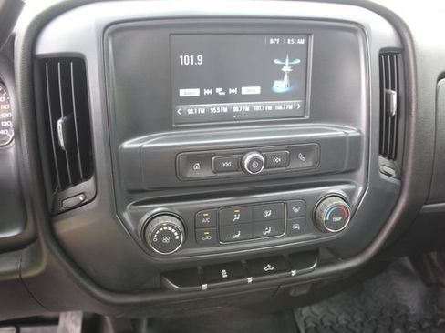Used 2018 Chevrolet Silverado 2500 W/T w/ WT Convenience Package AWD/4WD image 16