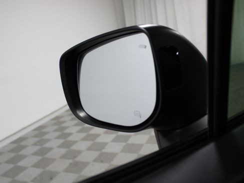 Used 2022 Subaru Forester Premium image 18