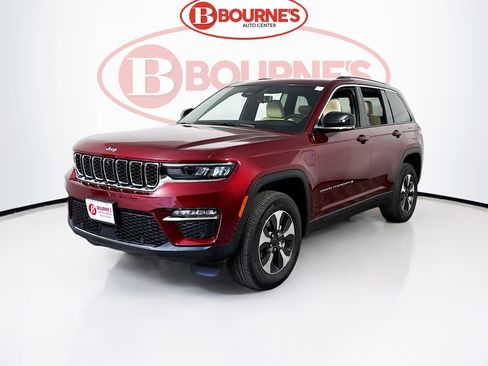 Used 2024 Jeep Grand Cherokee Limited 4xe w/ Luxury Tech Group II image 7