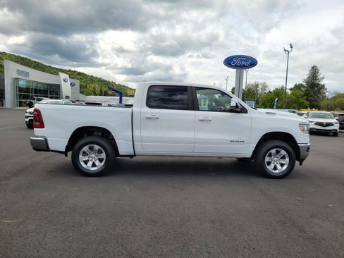 Used 2023 RAM 1500 Laramie AWD/4WD image 4