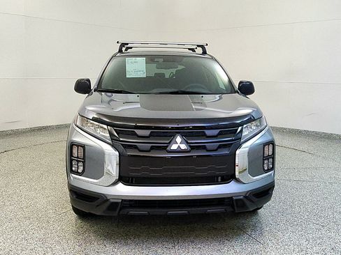 Used 2025 Mitsubishi Outlander Sport AWD image 2