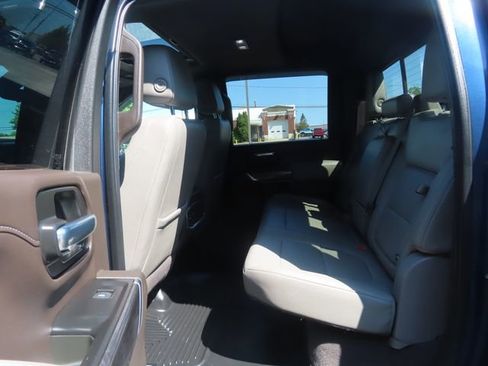 Used 2020 Chevrolet Silverado 2500 LTZ w/ LTZ Plus Package AWD/4WD image 23