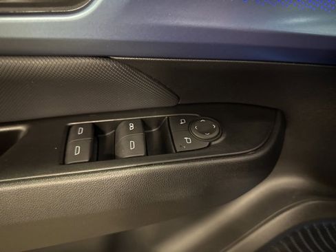 Used 2024 Chevrolet Equinox EV LT image 11