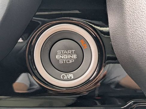 New 2026 RAM 1500 Laramie AWD/4WD image 21