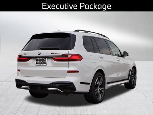 Used 2021 BMW X7 M50i AWD/4WD image 8