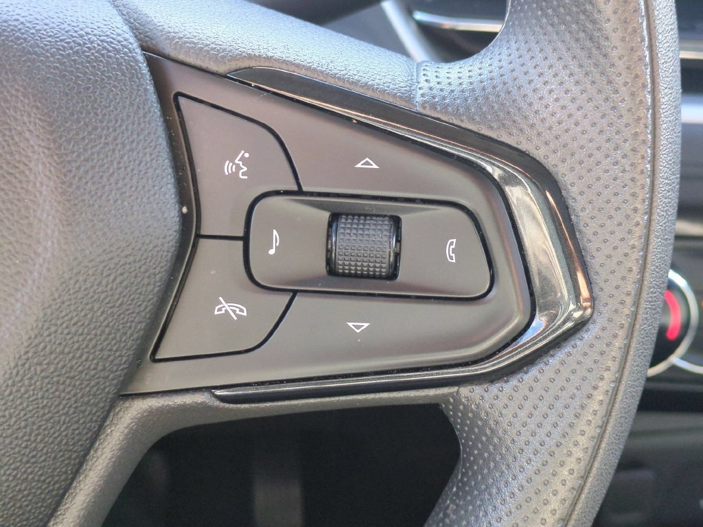 Used 2025 Chevrolet TrailBlazer LT AWD/4WD image 21