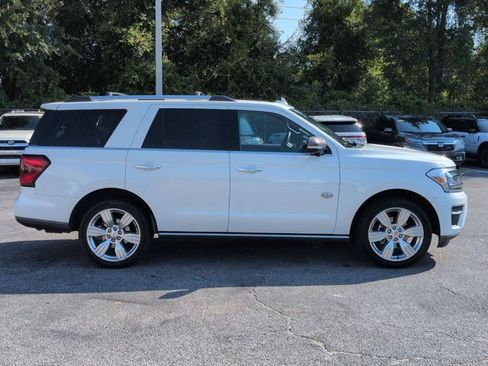 Used 2024 Ford Expedition King Ranch RWD image 5